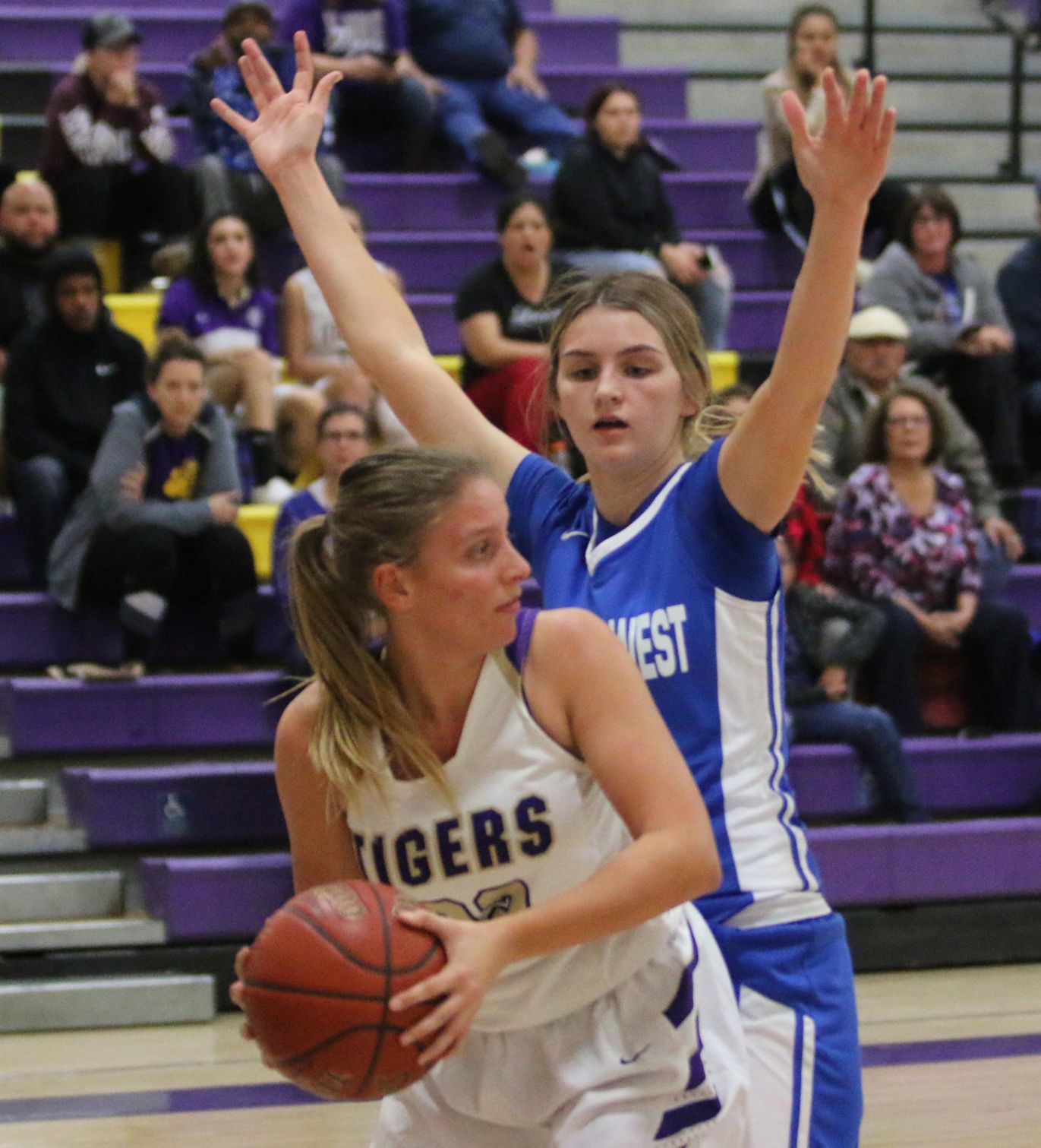 Tigers outshoot Huskies in the fourth